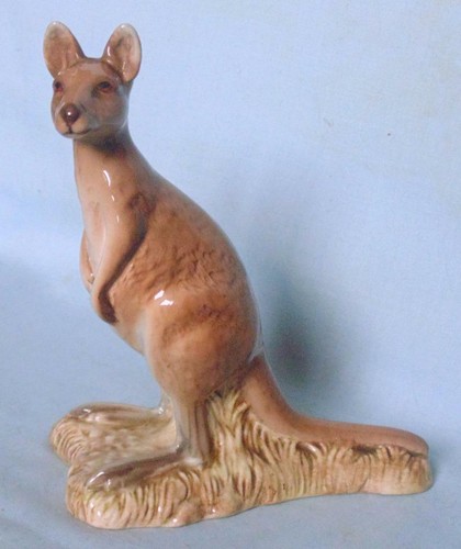 Beswick kangaroo model 2312 - beswick,
