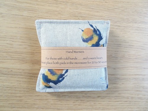 Bee hand warmers - hand, pocket