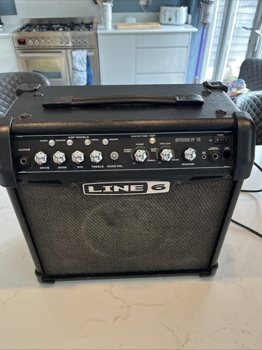 Line spider 15 guitar - 15,