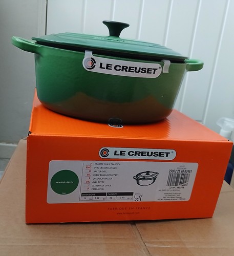 Creuset 25cm oval cast - 25cm,
