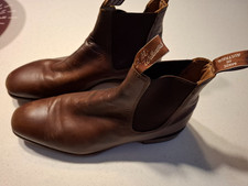 r m williams boots 11