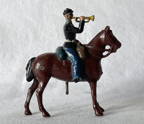 Vintage toy soldier britains - toy,
