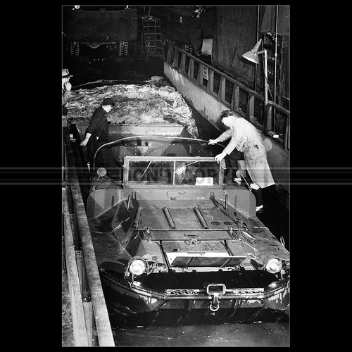 Photo 026310 gmc dukw - a.026310,