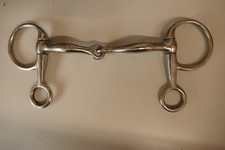 Carlyle hanging cheek snaffle 5 1/2ins (MO) [26]