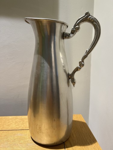 Pitcher - ,