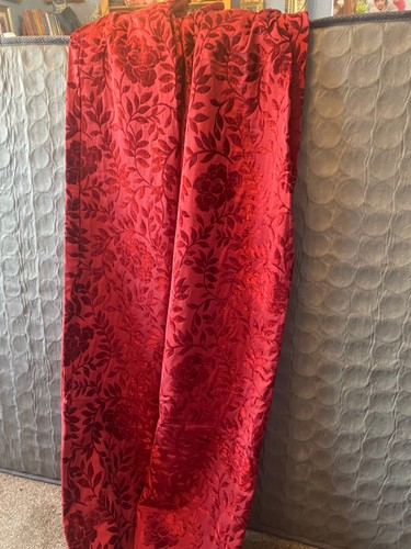 Beautiful pair red - beautiful, of