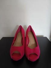 So Fabulous Fuschia Pink High