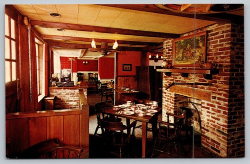 1966 coach room restaurant - room,