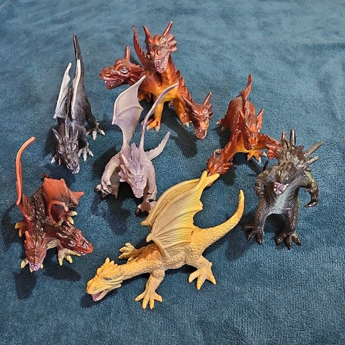 Dragon toy figure lot - dragon,