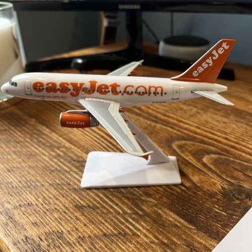 Easyjet a319 premier planes - premier,