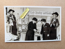 OLD PHOTO WOMEN UNIFORM GIRL GUIDE SCOUT MANNEQUIN CHICHESTER DR 583