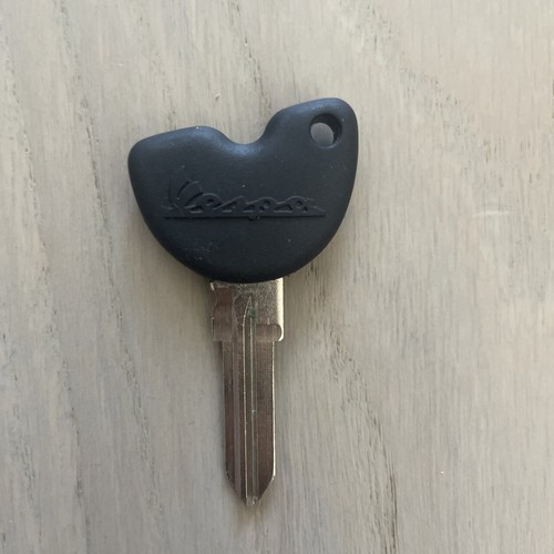 Vespa blank key black - blank, key.