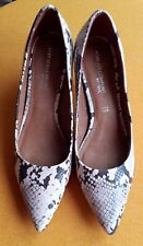 NEW Next : Forever Comfort