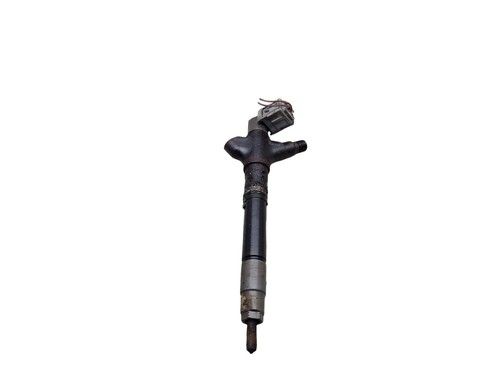 Toyota avensis fuel injector - avensis,