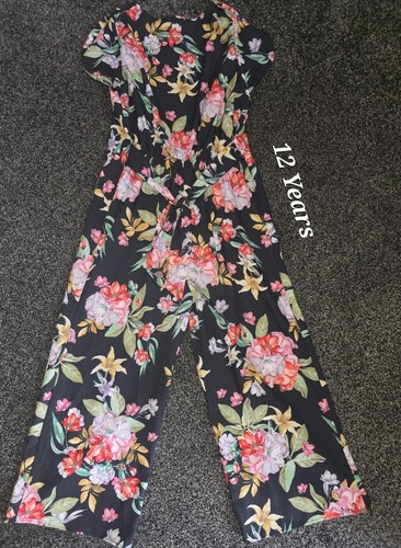 Girls age next - 12, black