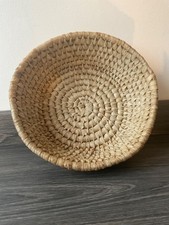 Woven Wicker Serving Basket Bowls Round. Christmas gift / hamper bowl.