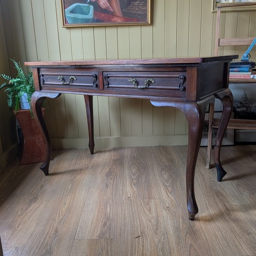 Antique queen anne style - queen,