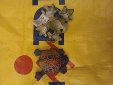 2 Small Metalic Sand Animals