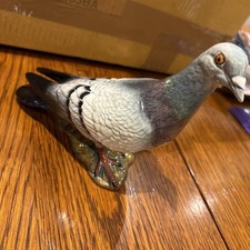 Beswick Pigeon Figurine Model
