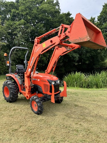 Kubota stw40 loader compact - kubota,