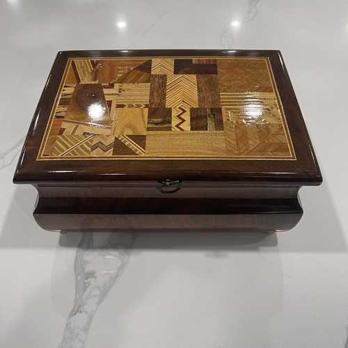 Marquetry wood inlay box - wood,