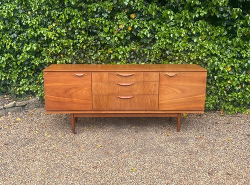 Mid century teak sideboard - mid,