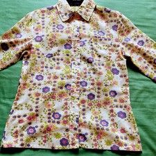 Vintage 1970s Flower Power