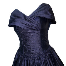 Vintage Laura Ashley Ink Silk   Long Maxi Whimsy Goth Statement BRAND NEW 10 (8)