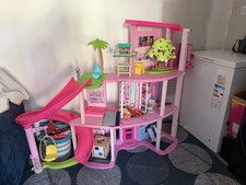 Barbie Dreamhouse Doll House