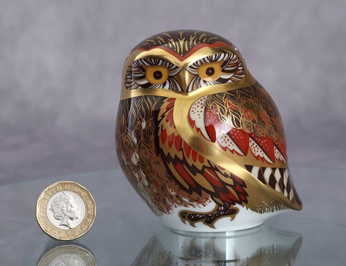 Royal crown derby - crown,