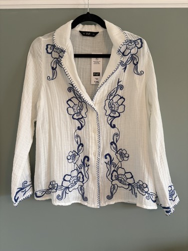 Brand new with tags - -, gorgeous