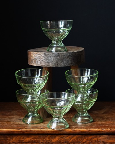 Set vintage green glass - of,