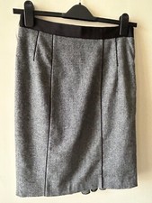 Coast grey skirt. Excellent condition 
