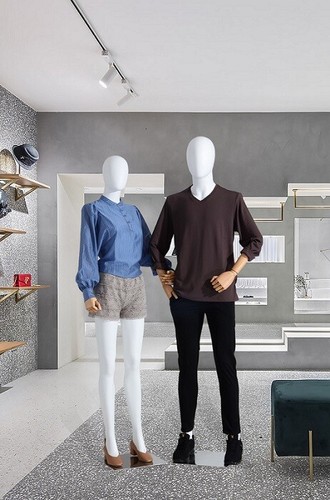 Female male mannequins black - mannequins,