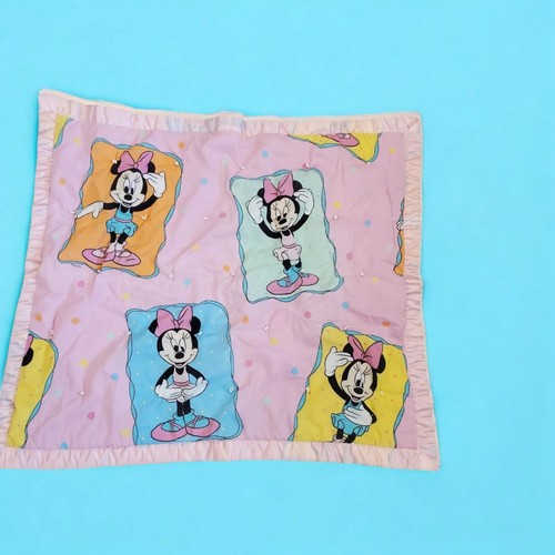 Vintage minnie mouse quilt - ,