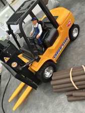 Remote Control Fork Lift Truck and Accessories for Kids