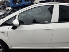 2017 Fiat Punto MK3 Passengers