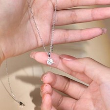 1ct Pendant Necklace White