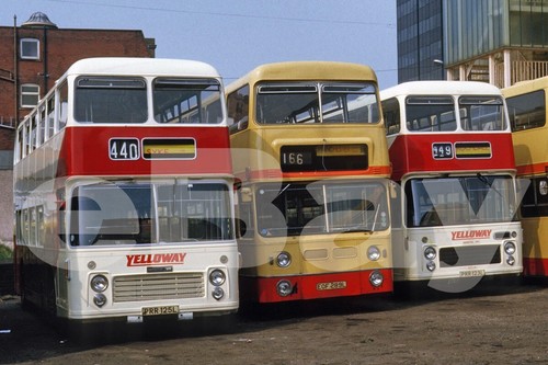 Bus photo yelloway - photo, depot
