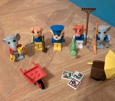 LEGO Fabuland Animal Figures And Accessories.