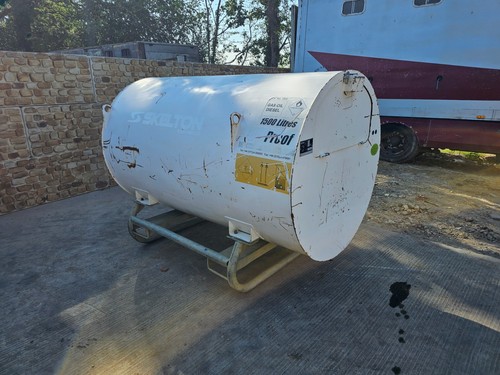 1400 vat fuel proof - £1400+vat, 1500