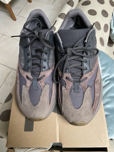 Adidas yeezy boost 700 - adidas,