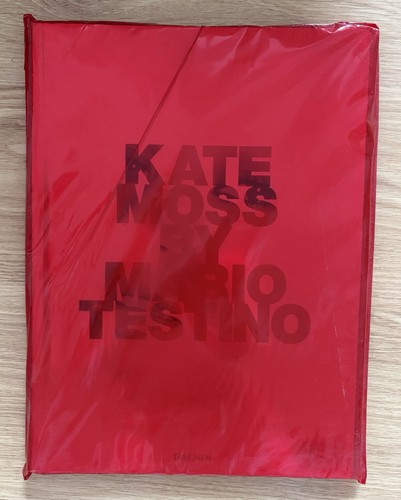 Kate moss mario - ‘kate,