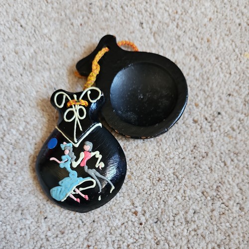 Spanish castanets - castanets,