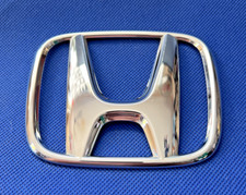 HONDA - VINTAGE CAR BADGE / EMBLEM - 105 X 86  MM