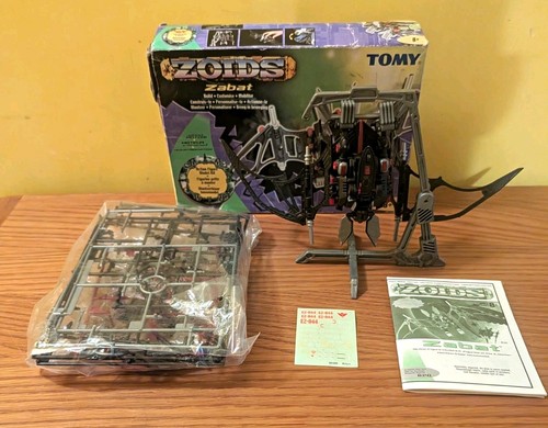 Tomy zoids zabat model - tomy, 1:72