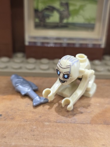 295 lego minifigures - 295.,