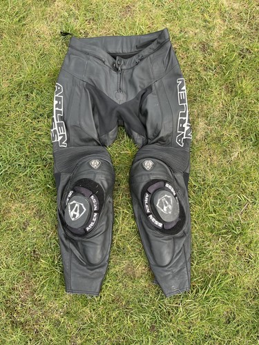 Arlen ness size - arlen, 32”