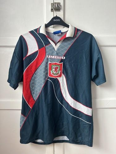 Umbro wales cymru away - umbro,