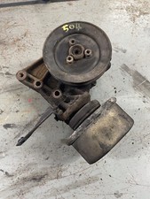 Volkswagen Transporter T4 2.4AAB Power Steering Pump and mount VW